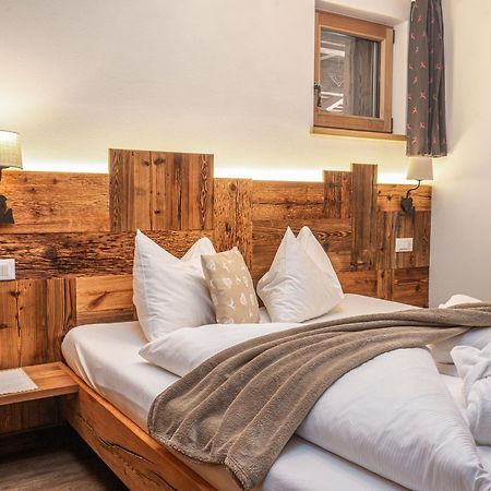 Alpine Mountain Chalet San Vigilio Di Marebbe Exterior foto