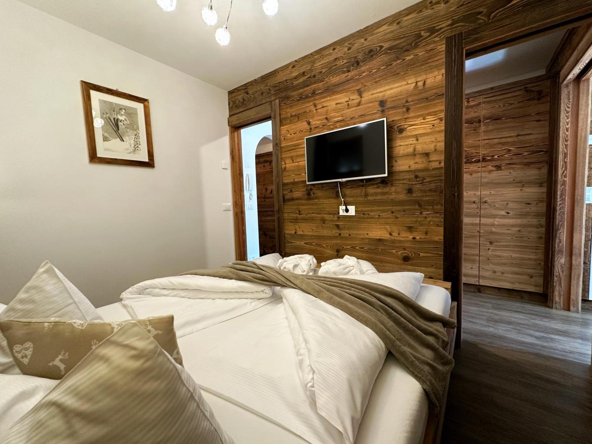 Alpine Mountain Chalet San Vigilio Di Marebbe Exterior foto