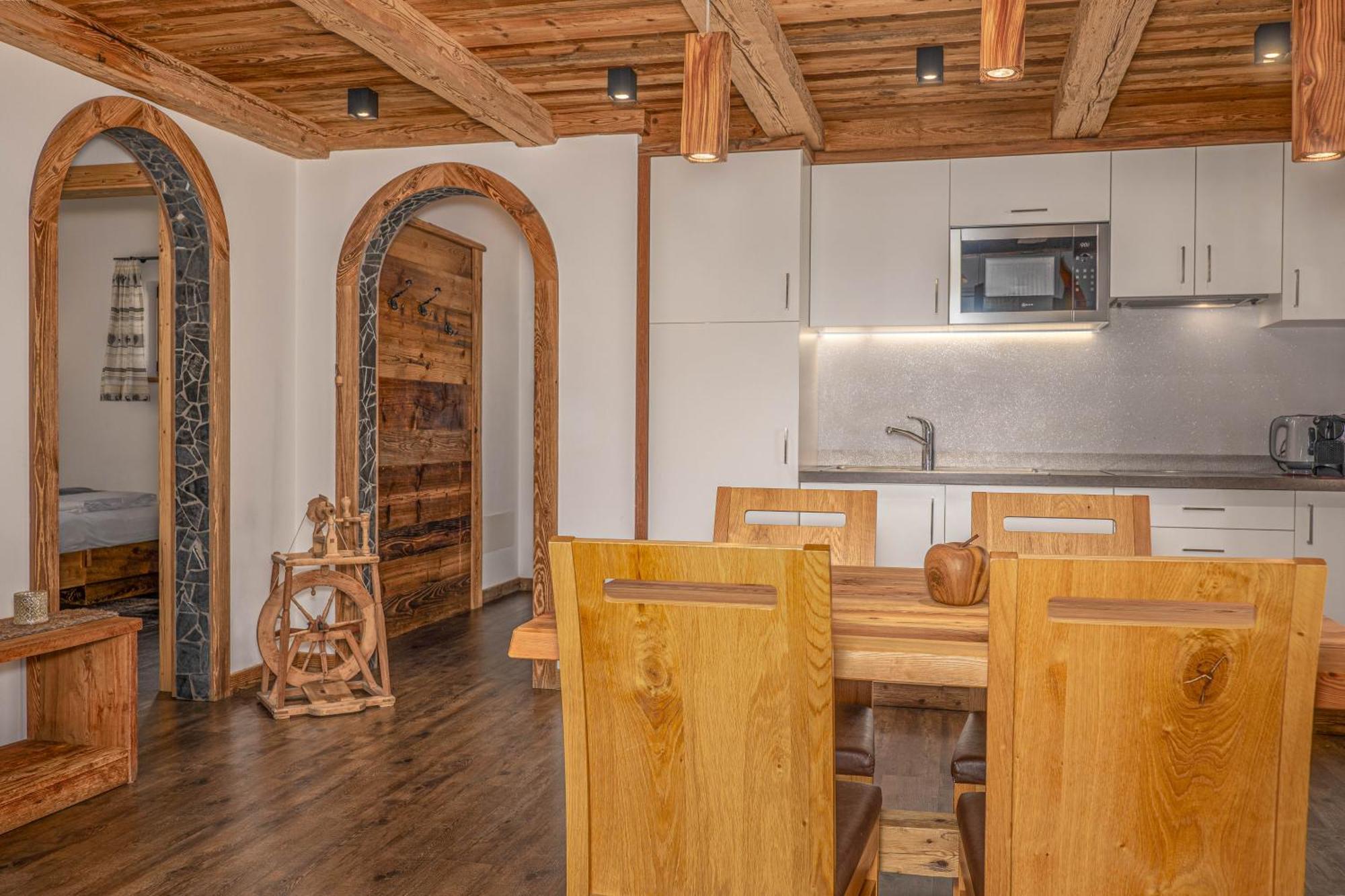 Alpine Mountain Chalet San Vigilio Di Marebbe Exterior foto
